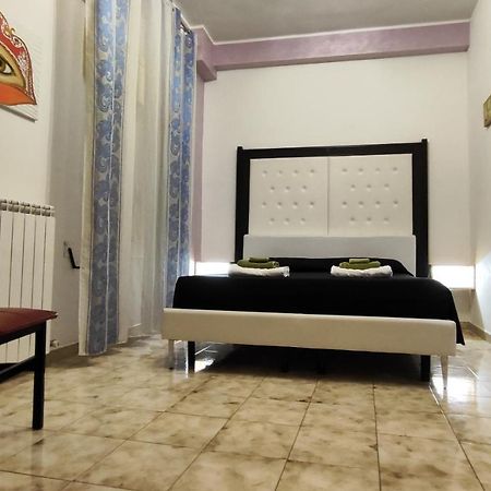 Bed and Breakfast Bed Anthos Порто-Чезарео Екстер'єр фото